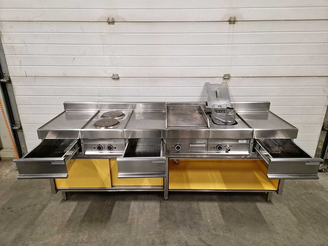 Modular - kooklijn 2-pits fornuis, friteuse, bakplaat - afbeelding 2 van  2