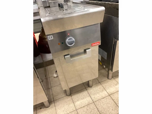 Modular 70/40 fre 10 friteuse - afbeelding 8 van  10