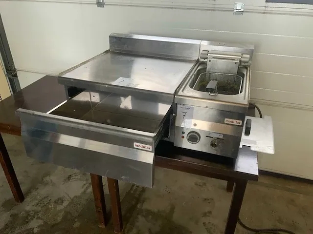 Modular fu60/30 fre friteuse met neutrale unit - afbeelding 2 van  7