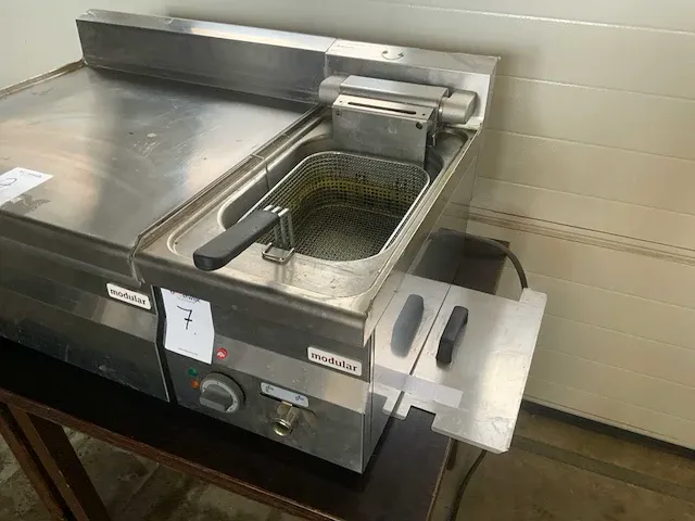 Modular fu60/30 fre friteuse met neutrale unit - afbeelding 4 van  7