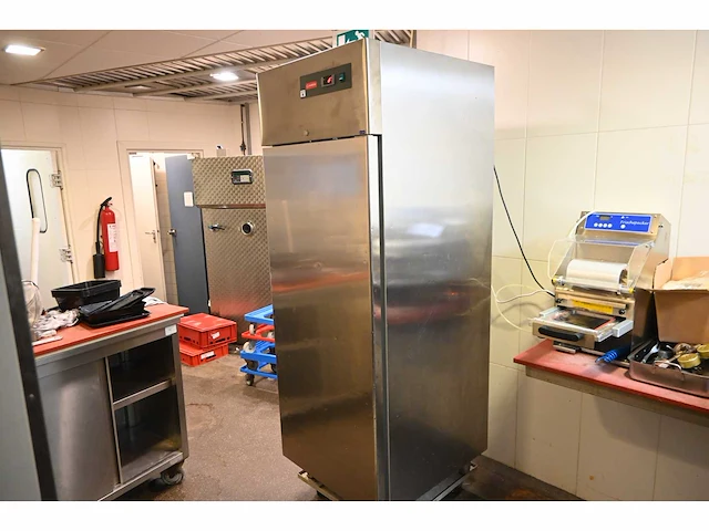 Modular gnl 702 bt rvs vriezer - afbeelding 1 van  7