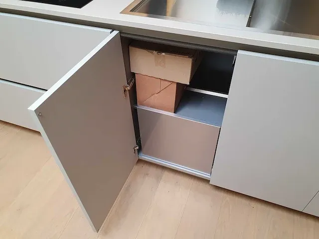 Modulnova - showroomkeuken - afbeelding 11 van  23