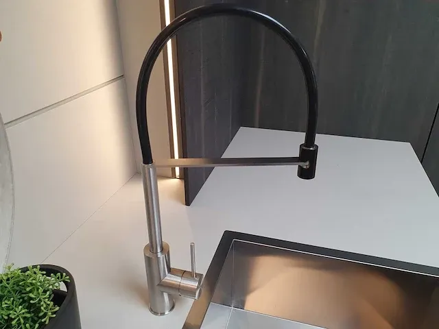 Modulnova - showroomkeuken - afbeelding 13 van  23