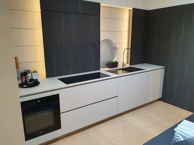 Modulnova - showroomkeuken - afbeelding 1 van  23