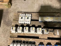 Moeller partij schakelmateriaal - afbeelding 5 van  6