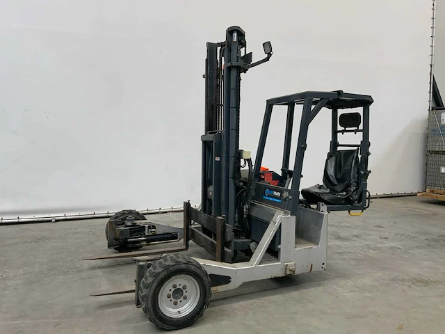 Moffett - 2006 - m4 20.4 - meeneemheftruck 4-weg 2t schaarlift - afbeelding 1 van  18