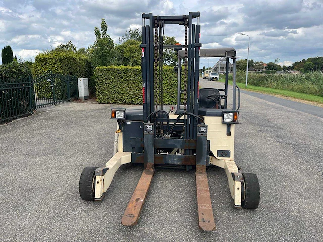 Moffett - 2011 - m4 20.3 - meeneemheftruck - afbeelding 24 van  28