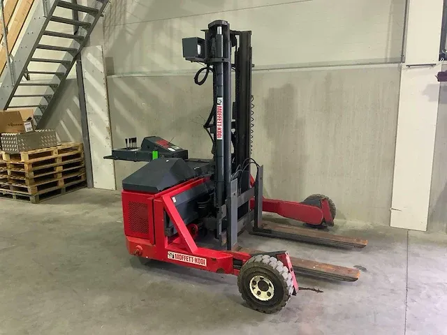 Moffett - m2 20.3 - meeneemheftruck kooiaap - afbeelding 11 van  17