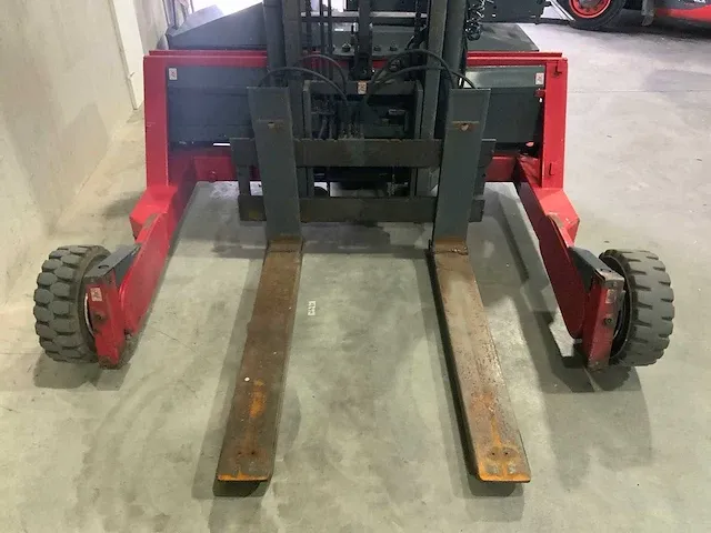 Moffett - m2 20.3 - meeneemheftruck kooiaap - afbeelding 17 van  17