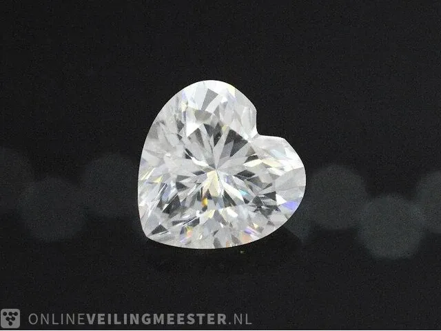 Moissaniet - 2.00 karaat echte moissaniet (gecertificeerd) - afbeelding 2 van  3