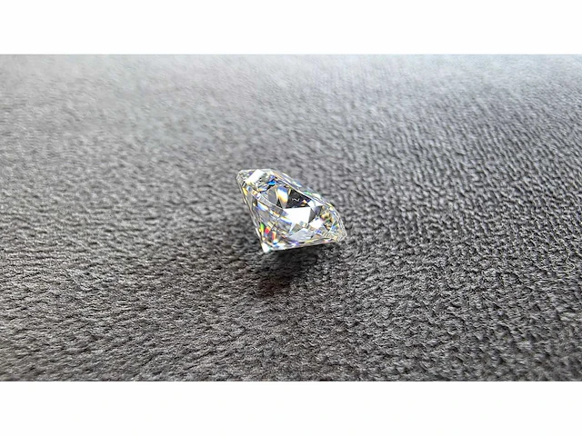 Moissanite - circa 5,00 carat - (gecertificeerd) - afbeelding 4 van  13