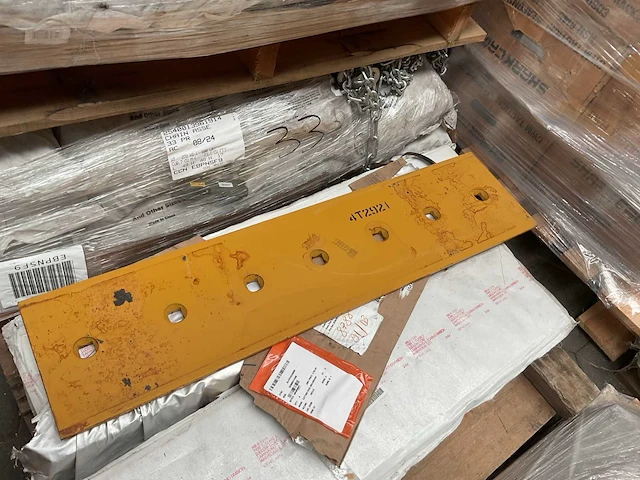 Moldboard cutting edge (8x) - afbeelding 1 van  3