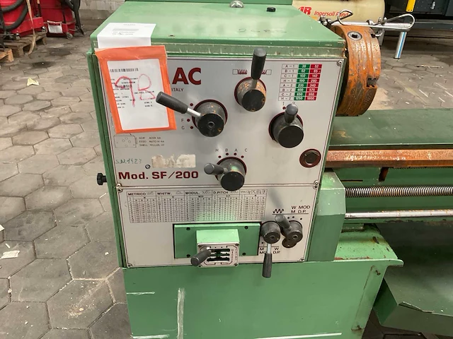Momac sf/200 draaibanken - afbeelding 8 van  10