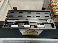Momentsleutel kraftworld, 210nm, bouwjaar 2023 - afbeelding 1 van  3