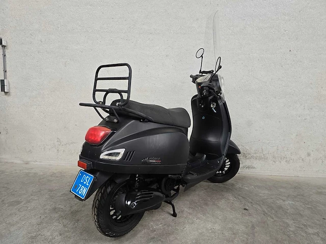 Momo - snorscooter - morino - 4t 25km uitvoering dsl78n - afbeelding 5 van  7