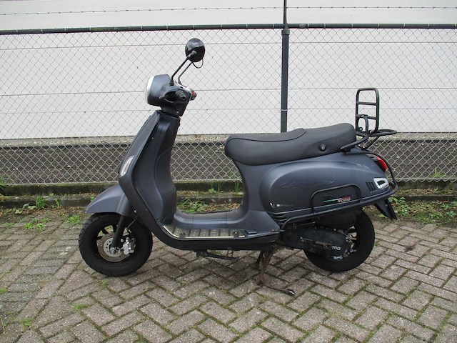 Momo - snorscooter - morino 50 - scooter - afbeelding 1 van  11