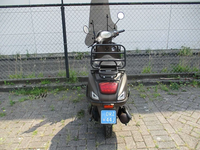 Momo - snorscooter - morino 50 riva injectie - scooter - afbeelding 10 van  11