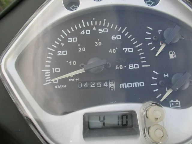 Momo - snorscooter - morino riva injectie - scooter - afbeelding 3 van  11