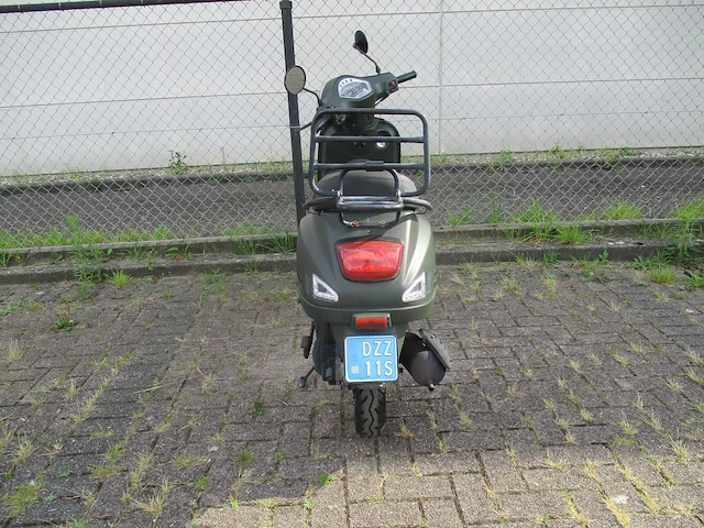 Momo - snorscooter - morino riva injectie - scooter - afbeelding 10 van  11