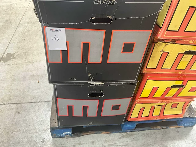 Momo grt limited velgenset 16” 5x100 - afbeelding 3 van  4
