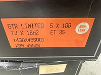Momo grt limited velgenset 16” 5x100 - afbeelding 4 van  4