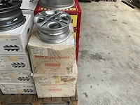 Momo match 13” 4x114,3 velgen set - afbeelding 3 van  4