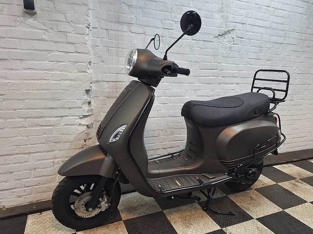 Momo morino 45 km bromscooter 4takt - afbeelding 2 van  7