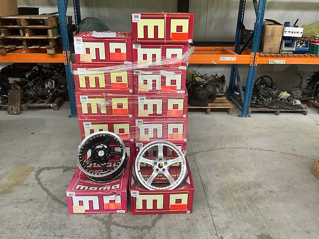 Momo velg (20x) - afbeelding 1 van  7