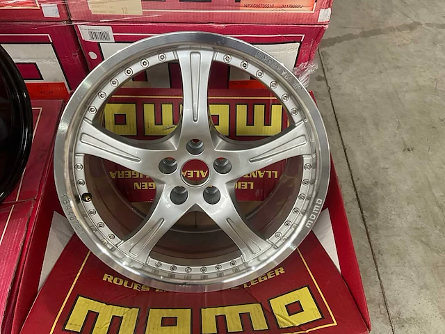 Momo velg (20x) - afbeelding 2 van  7