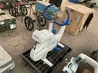 Monark ergomedic828e therapie ergomedic exercise bike - afbeelding 3 van  7