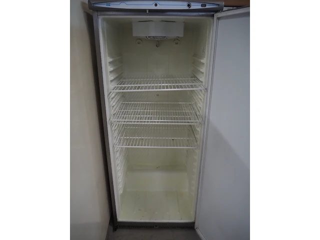 Mondial groups.r.l refrigerator - afbeelding 3 van  6