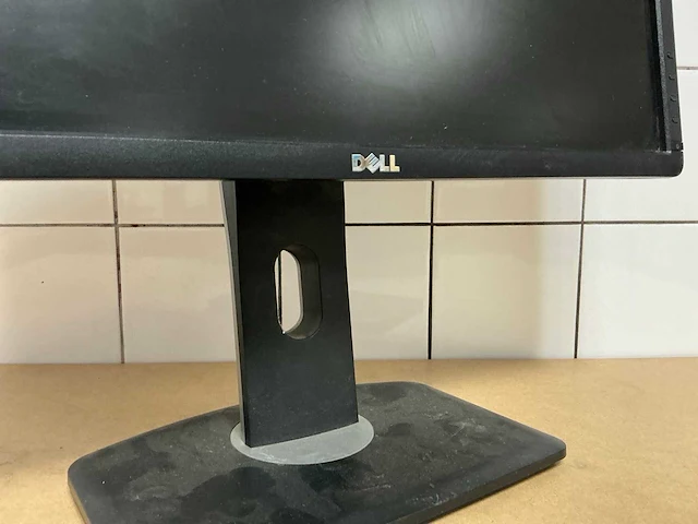 Monitor - dell - p2213t - afbeelding 2 van  3