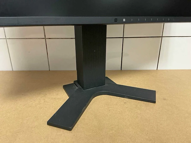 Monitor - eizo - flexscan ev2450 - afbeelding 2 van  5