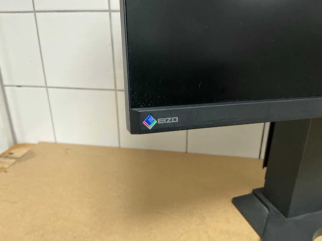 Monitor - eizo - flexscan ev2450 - afbeelding 3 van  5