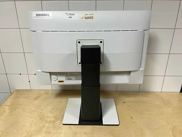Monitor - fujitsu - b24w-7 led - afbeelding 3 van  5