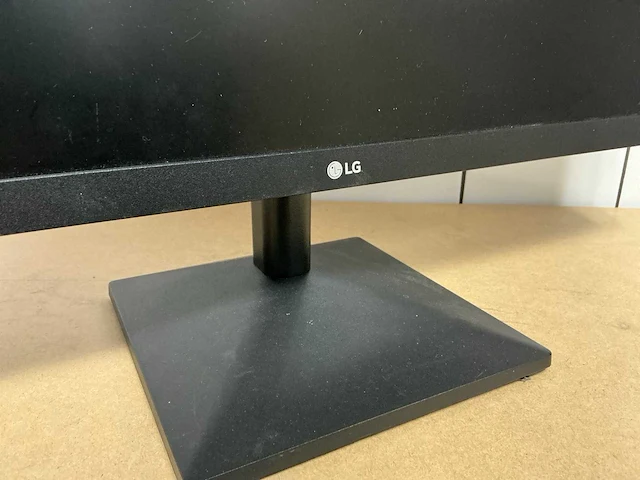 Monitor - lg - 24mk400h-b - afbeelding 2 van  4