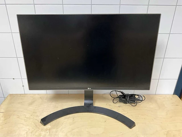 Monitor - lg - 27ud68p - afbeelding 2 van  4
