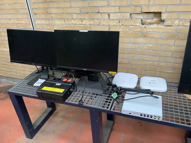 Monitor (10x) - afbeelding 1 van  5
