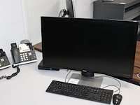 Monitor dell 24 inch met toetsenbord en muis. - afbeelding 2 van  2