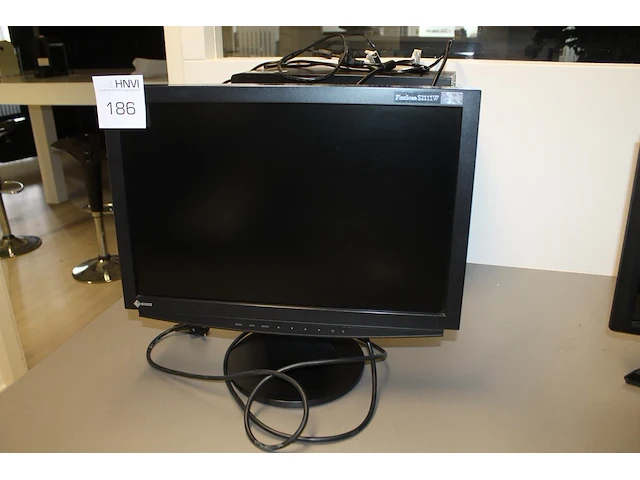 Monitor eizo flexscan s2111w 21 inch. - afbeelding 1 van  3