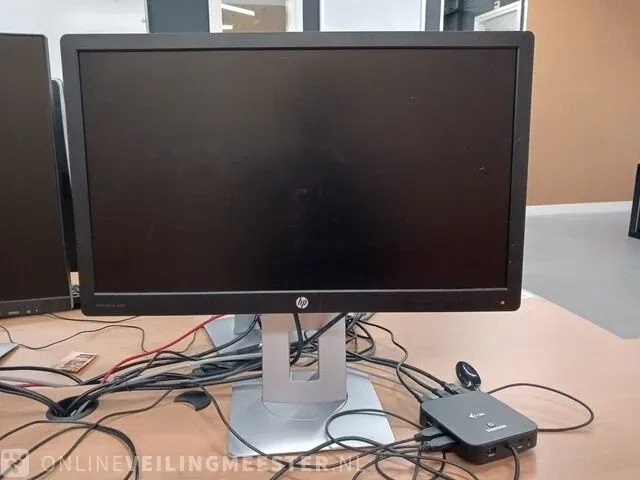 Monitor hp en iiyama, met dockingstation i-tec - afbeelding 4 van  7