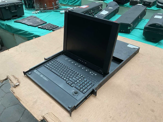 Monitor keyboard drawer - afbeelding 3 van  7