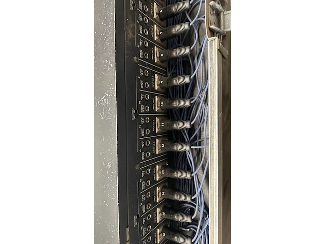Monitor mixer 24ch yamaha, 2408m - afbeelding 10 van  11