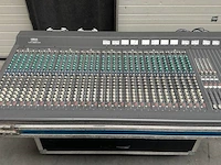 Monitor mixer 32ch 8 aux yamaha, mc3210m