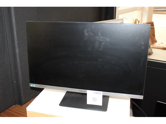 Monitor samsung 24 inch. - afbeelding 1 van  2