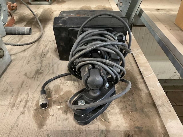Monitor - afbeelding 4 van  4