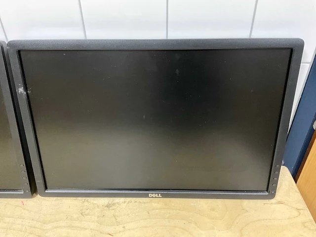 Monitoren - dell - p2213t (2x) - afbeelding 3 van  7