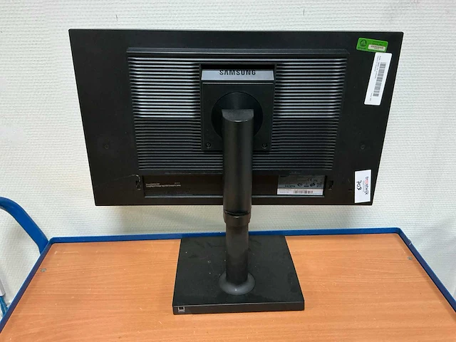 Monitoren - samsung - s24e650pl (8x) - afbeelding 3 van  5