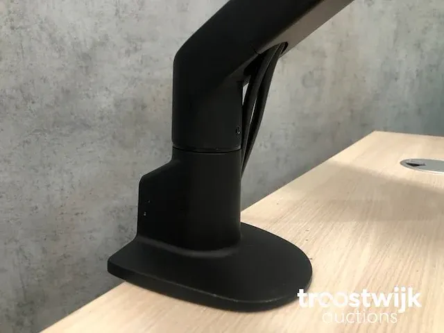 Monitoren met monitorarm - afbeelding 10 van  23