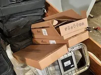 Monitorsteunen, laptop tassen en toebehoren - afbeelding 11 van  13